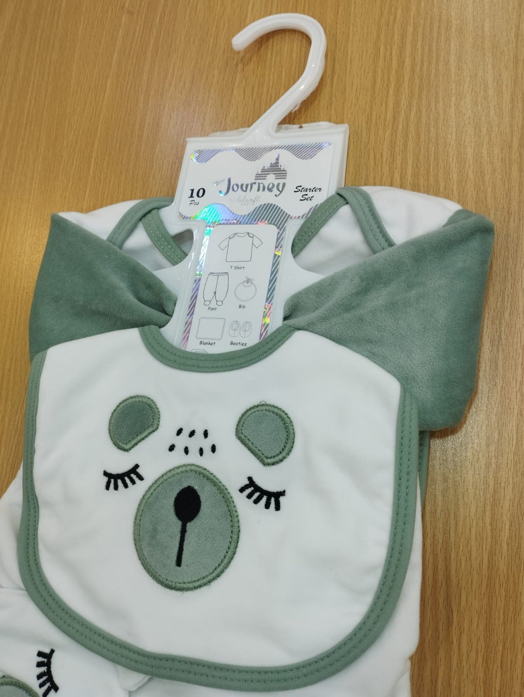 Journey pack of 10 starter set for new born baby 0-3M ( GREEN PANDA )