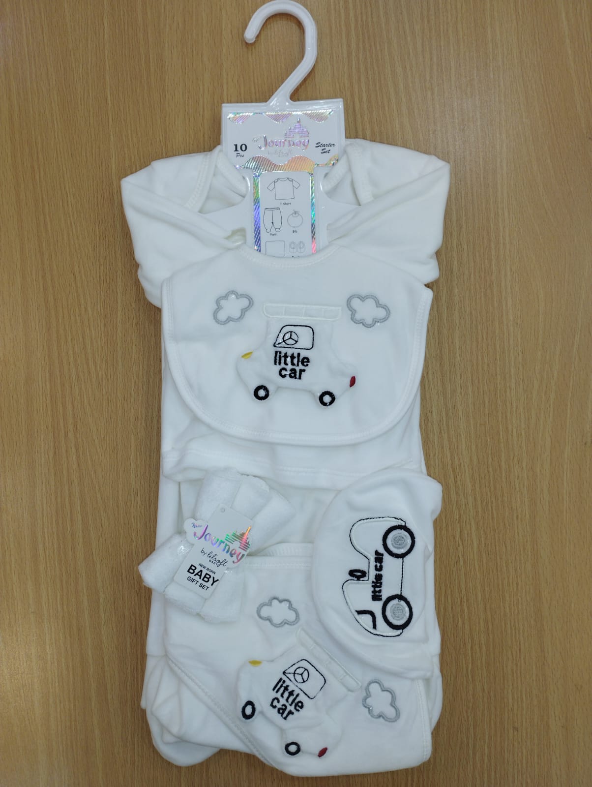 JOURNEY starter set for newborn baby pack of 10 (WHITE MERCEDEZ) 0-3M