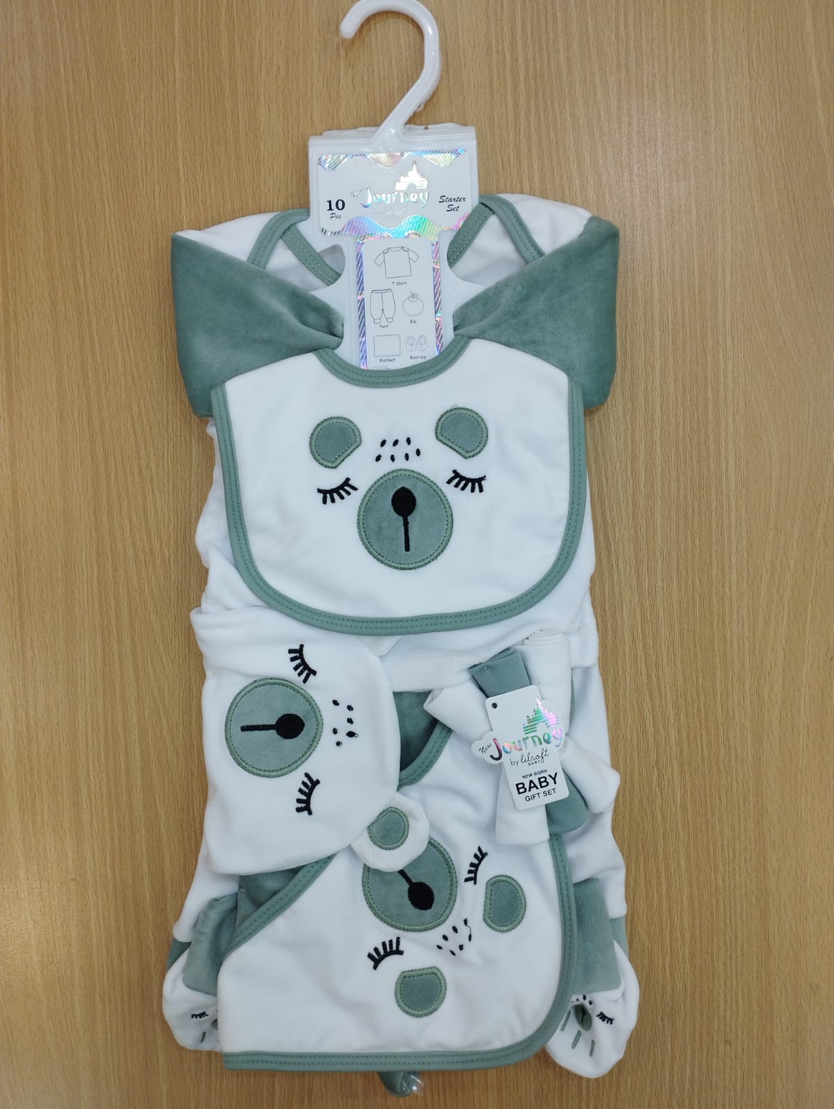 Journey pack of 10 starter set for new born baby 0-3M ( GREEN PANDA )
